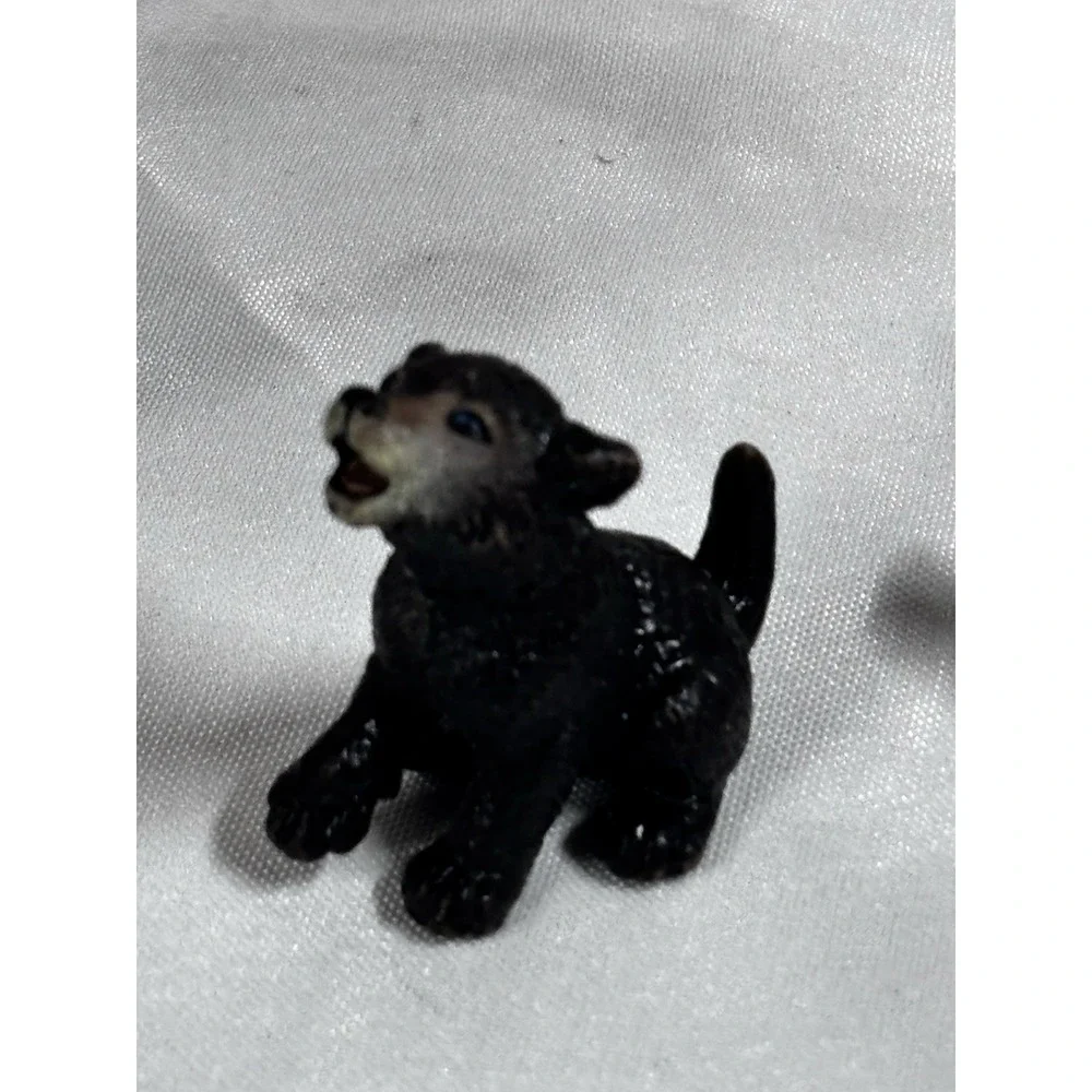 Woodland Animals Miniature Figures 8 PCS‎ Forest Creatures Figurines